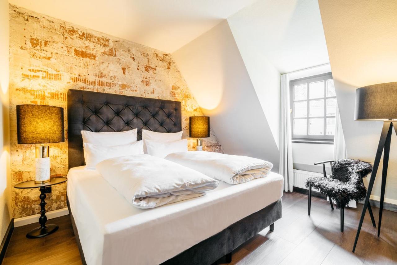 Hotel Riesengebirge Neuhof an der Zenn Esterno foto