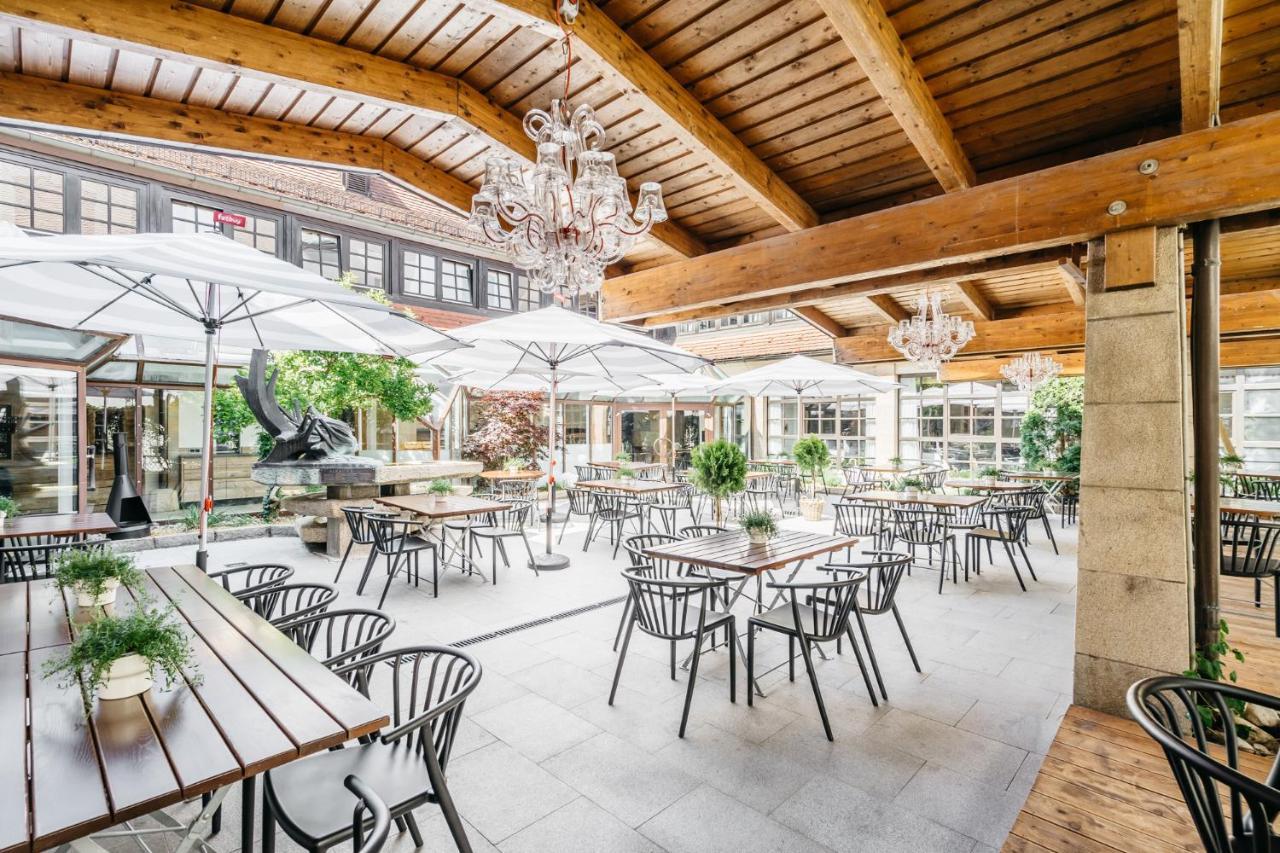 Hotel Riesengebirge Neuhof an der Zenn Esterno foto